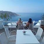 Petradi Hotell