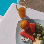 Petradi 2*
