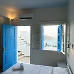 Petradi Ios