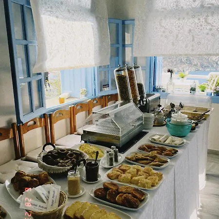Hotel Petradi