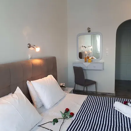 Petradi Hotel 2*