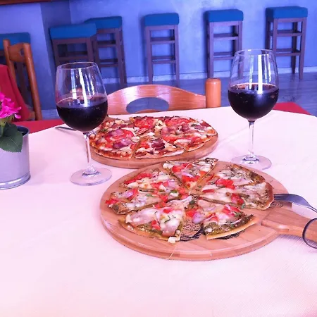 Petradi איוס חורה