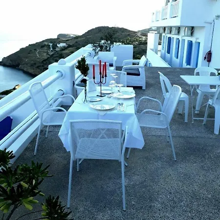 Petradi Hotell Ios