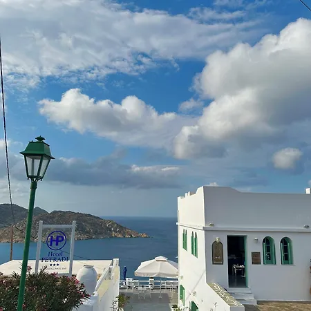 Petradi Hotell