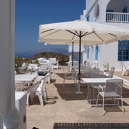 Petradi Hotel 2*